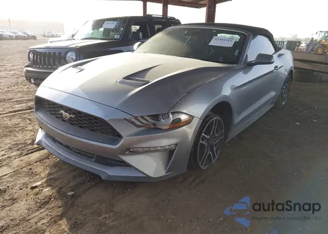 2022 Ford Mustang z USA, uszkodzony, nr VIN 1FATP8UH5N5124613